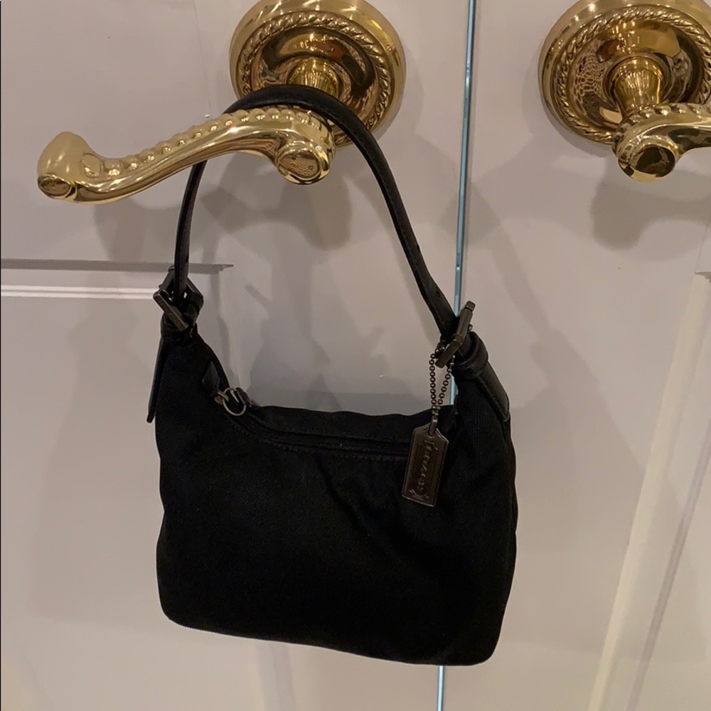 🛑sold🛑Trendy Mini Coach Handbag